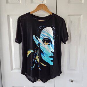 4/$25 Avatar Black Short Sleeve Neytiri Graphic T-Shirt